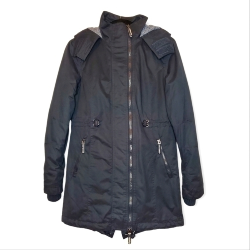 Superdry Original Microfiber Programme.